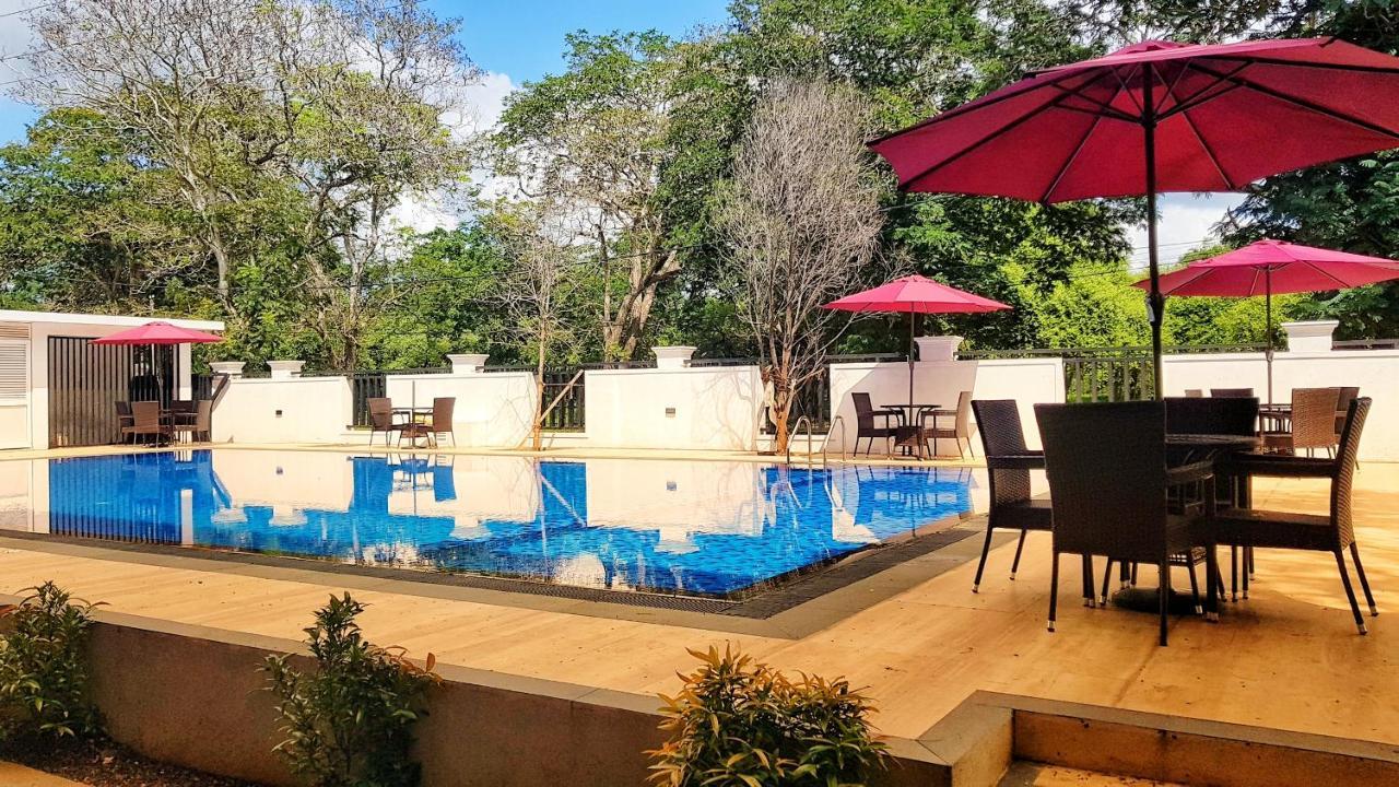 Livinya Holiday Resort Kataragama Exterior foto